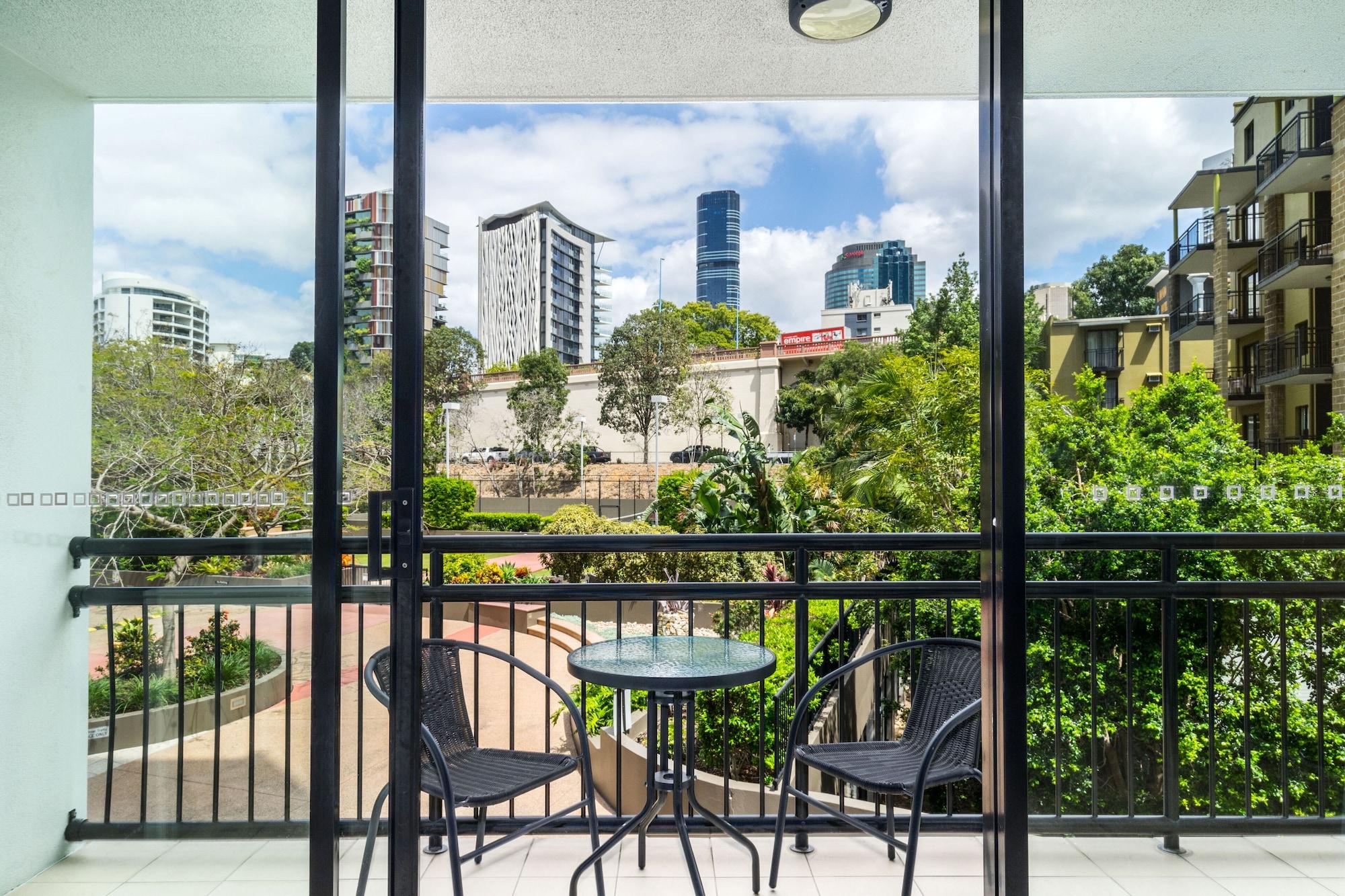 The Docks On Goodwin Aparthotel Brisbane Exteriör bild