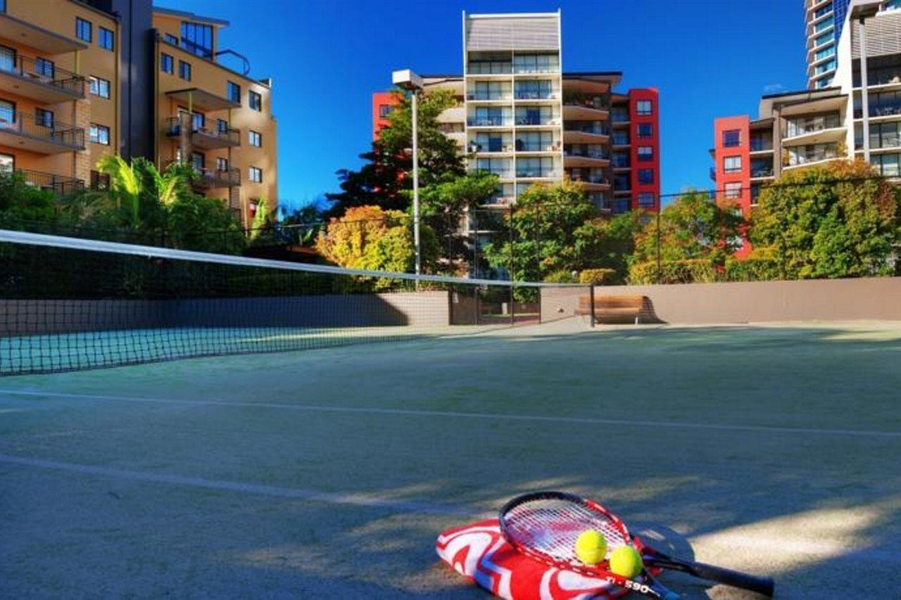 The Docks On Goodwin Aparthotel Brisbane Exteriör bild
